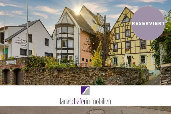 Lösnich: Gästehaus mit Betreiberwohnung und Moselblick