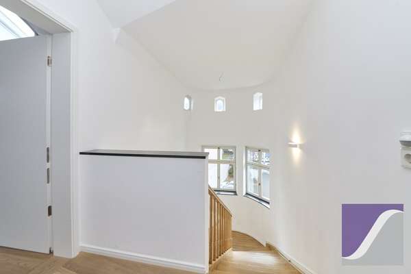 Bernkastel-Kues: „Villa Veltin“ - Imposantes Wohn- und Geschäftshaus an der Mosel