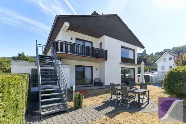 Bernkastel-Kues: Wohnhaus mit EG-Wohnung und zwei Ferienwohnungen