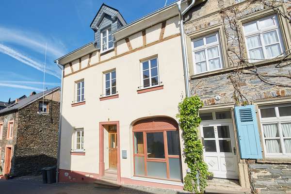 Graach an der Mosel: Historisches Winzerhaus mit Garten