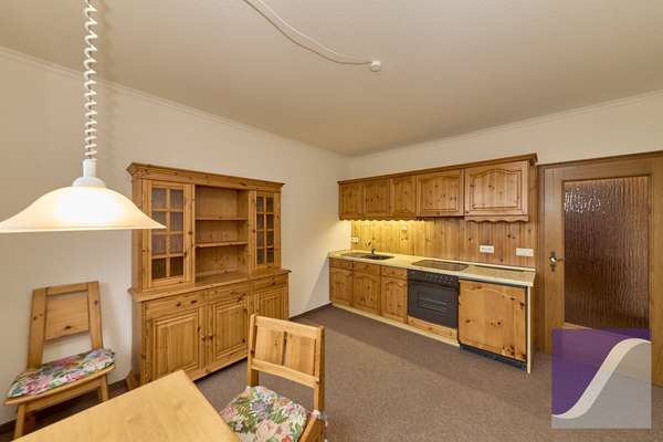 Veldenz: Zweifamilienhaus mit ELW und Fernblick