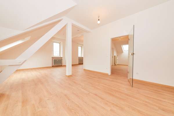 Bernkastel-Kues: 4-Zi.-Wohnung mit Burgblick