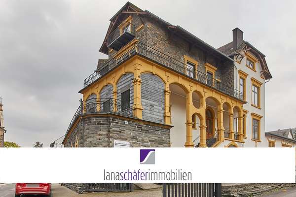 Bernkastel-Kues: 2-Zi.-Altbauwohnung -Erstbezug nach Sanierung-