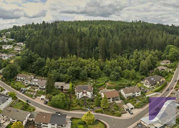Prüm: Wohnhaus mit Ausblick in idyllischer Lage am Waldrand