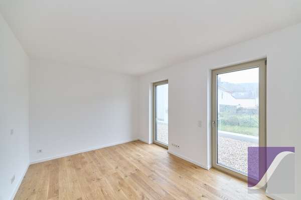 Bernkastel-Kues: Exklusive 4-Zi.-Wohnung mit Balkon und Terrasse