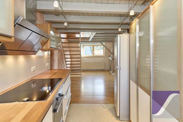 Lieser: 5-Zi.-Wohnung mit Dachterrasse und Fernblick