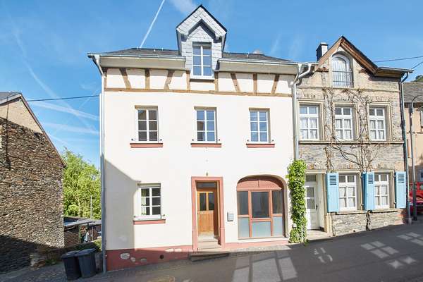 Graach an der Mosel: Historisches Winzerhaus mit Garten