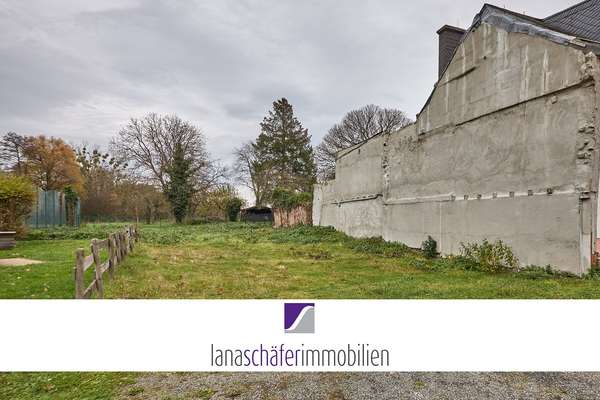 Schweich: Baugrundstück für Ein- oder Mehrfamilienhaus
