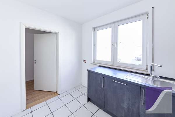 Morbach: Einfamilienhaus mit Einliegerwohnung und Garten