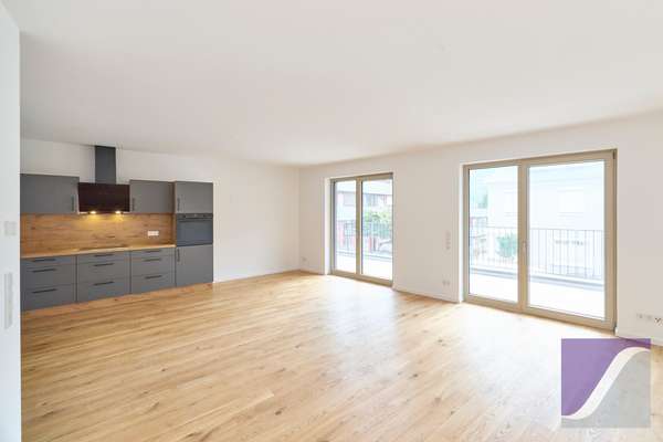 Bernkastel-Kues: Exklusive 4-Zi.-Wohnung mit Balkon und Terrasse