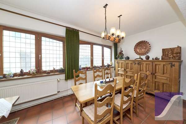 Ürzig: Ehemaliges Winzerhaus mit Moselblick