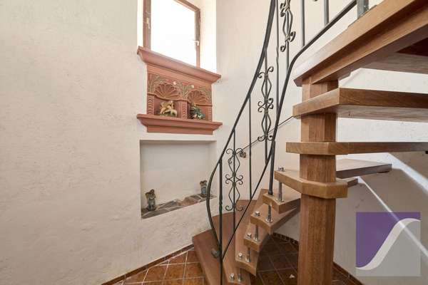 Bernkastel-Kues: Charmantes Fachwerkjuwel an der Mosel