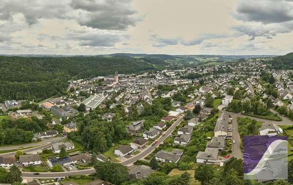 Prüm: Wohnhaus mit Ausblick in idyllischer Lage am Waldrand