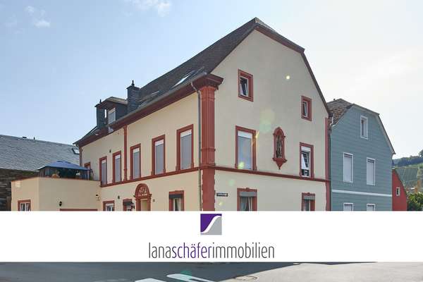 Bernkastel-Kues: Mehrfamilienhaus mit 7 PKW-Stellplätzen