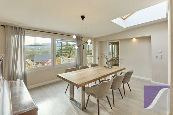 Ürzig: Wohnhaus mit 8 Zi., Panoramablick und Garten