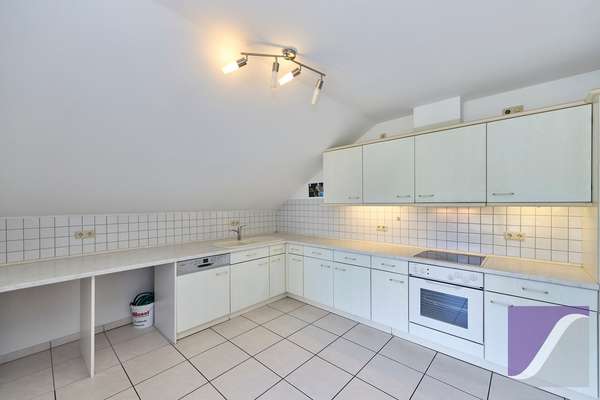 Bernkastel-Kues: 4-Zi.-Wohnung mit 2 Balkonen und Burgblick