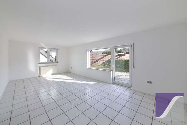 Morbach: Einfamilienhaus mit Einliegerwohnung und Garten