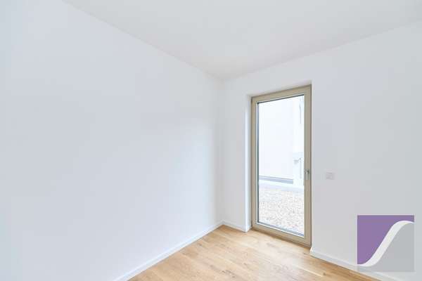 Bernkastel-Kues: Exklusive 4-Zi.-Wohnung mit Balkon und Terrasse