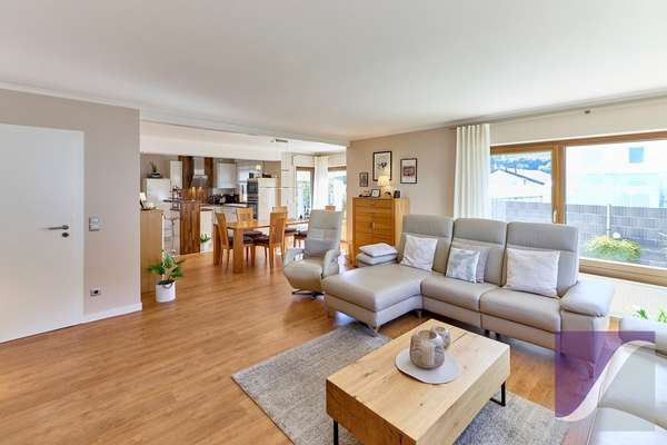 Bernkastel-Kues: Wohnhaus mit EG-Wohnung und zwei Ferienwohnungen