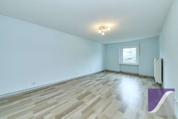 Bernkastel-Kues: 5-Zi.-Altbauwohnung mit Balkon in zentraler Lage