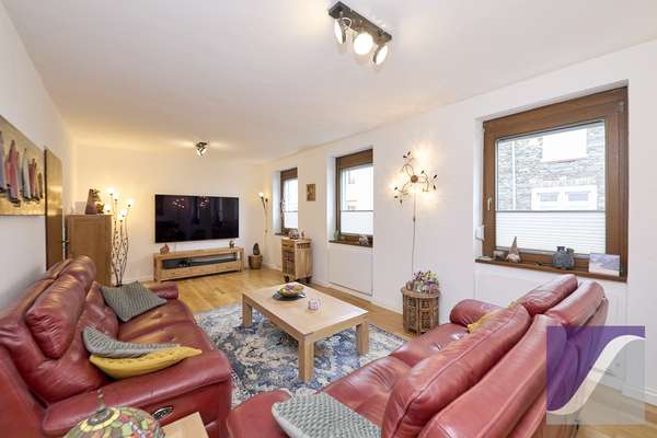 Graach: Bezugsfertiges Einfamilienhaus mit großer Terrasse und Garten