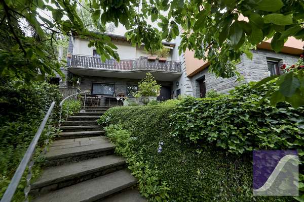 Prüm: Wohnhaus mit Ausblick in idyllischer Lage am Waldrand