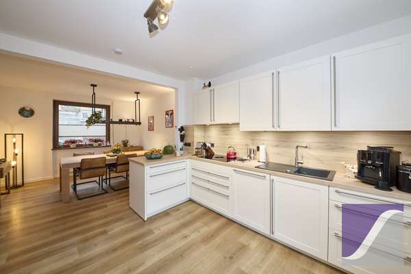 Graach: Bezugsfertiges Einfamilienhaus mit großer Terrasse und Garten