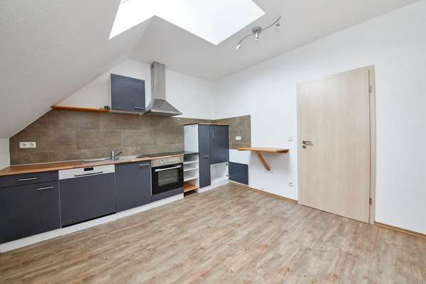 Bernkastel-Kues: Mehrfamilienhaus mit 7 PKW-Stellplätzen