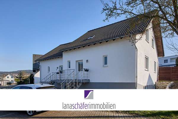 Morbach: Einfamilienhaus mit Garten und PKW-Stellplätzen