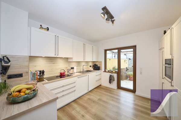 Graach: Bezugsfertiges Einfamilienhaus mit großer Terrasse und Garten