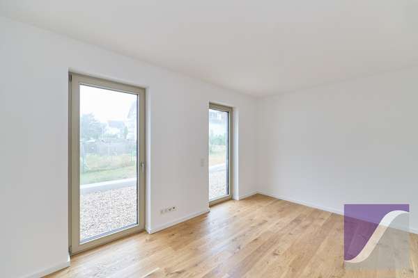 Bernkastel-Kues: Exklusive 4-Zi.-Wohnung mit Balkon und Terrasse