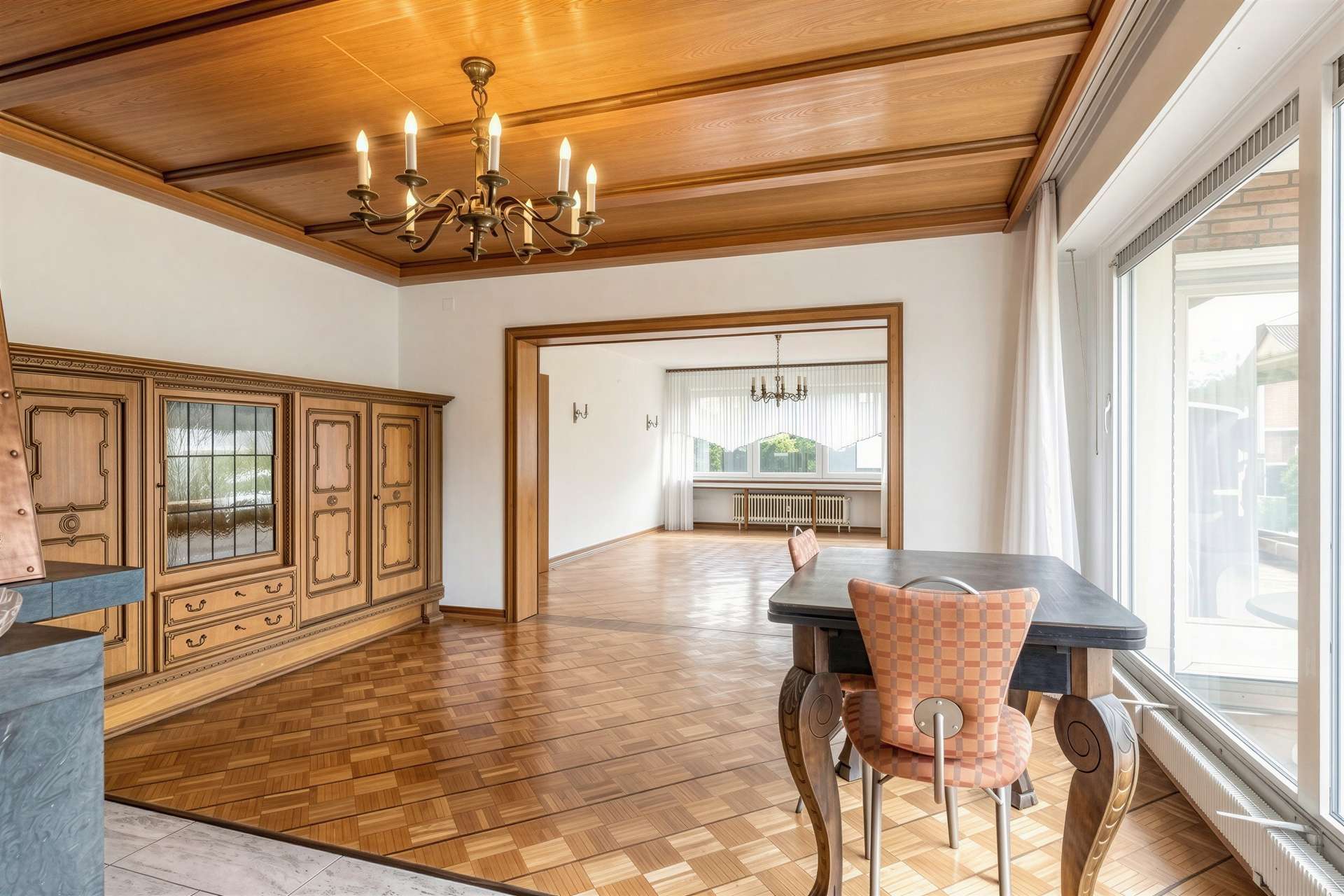 Wohnkomfort wie im eigenen Haus – 140 m² Erdgeschosswohnung mit, Terrasse und Doppelgarage in Dorsten – Ansicht 6