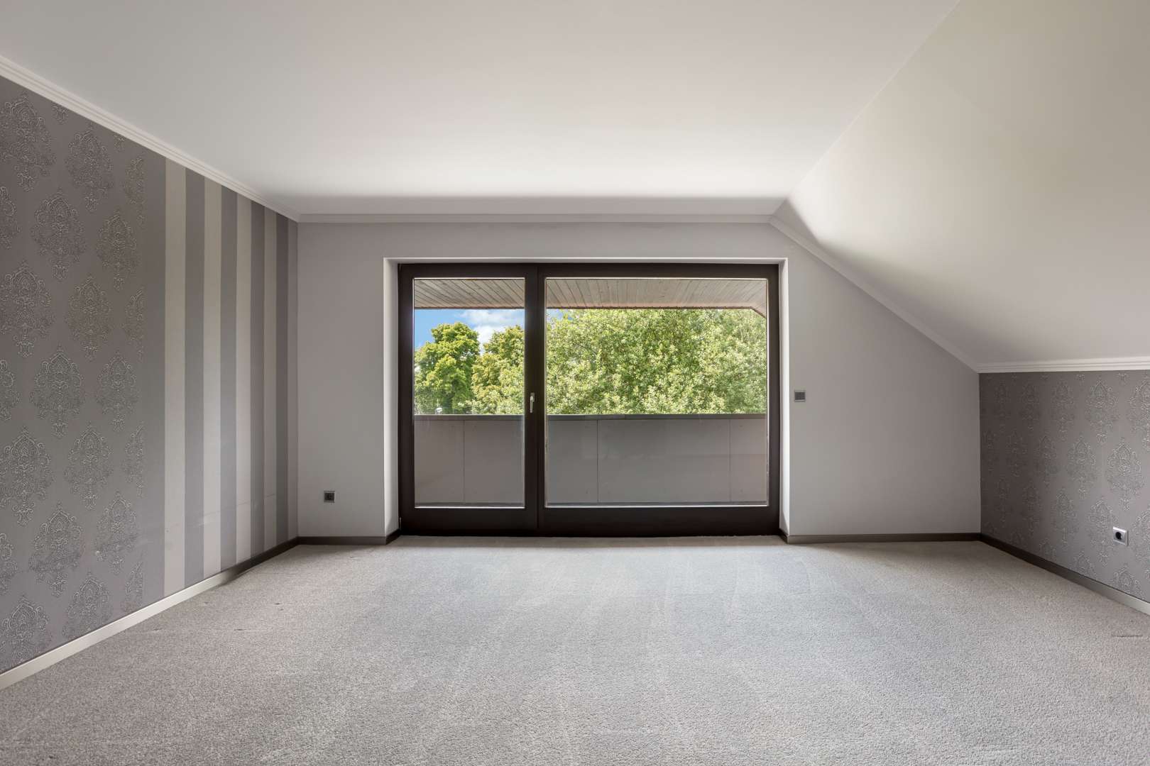 Hochwertiges Einfamilienhaus mit Pool, Sauna, weitläufigem Garten, Terrassenflächen und Doppelgarage in Rüthen – Ansicht 15