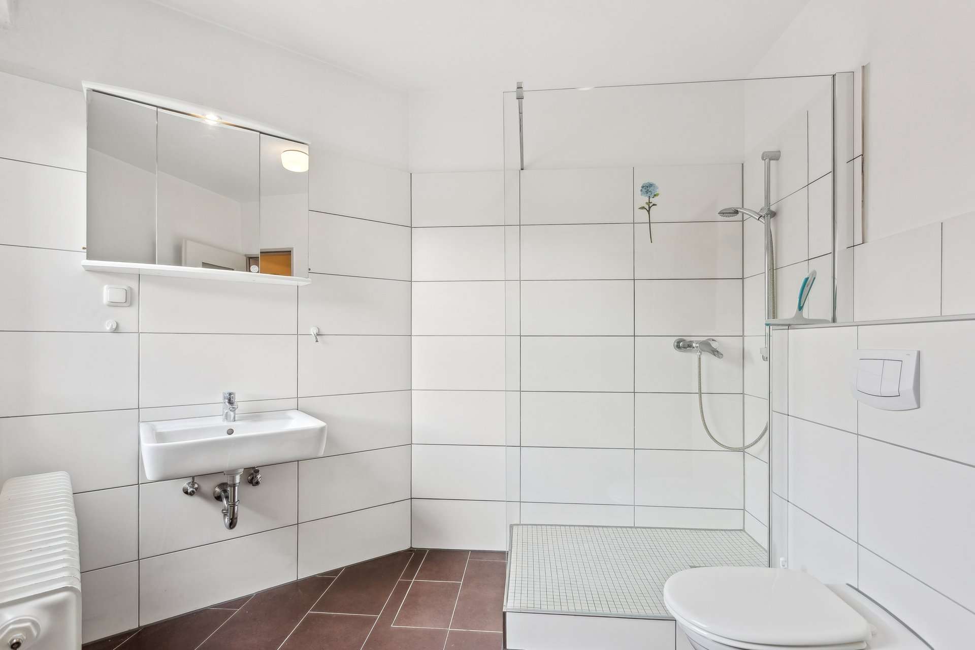 Zentrale Zwei-Zimmer-Wohnung im Herzen der Innenstadt mit Aufzug und modernem Duschbad in Witten – Ansicht 8
