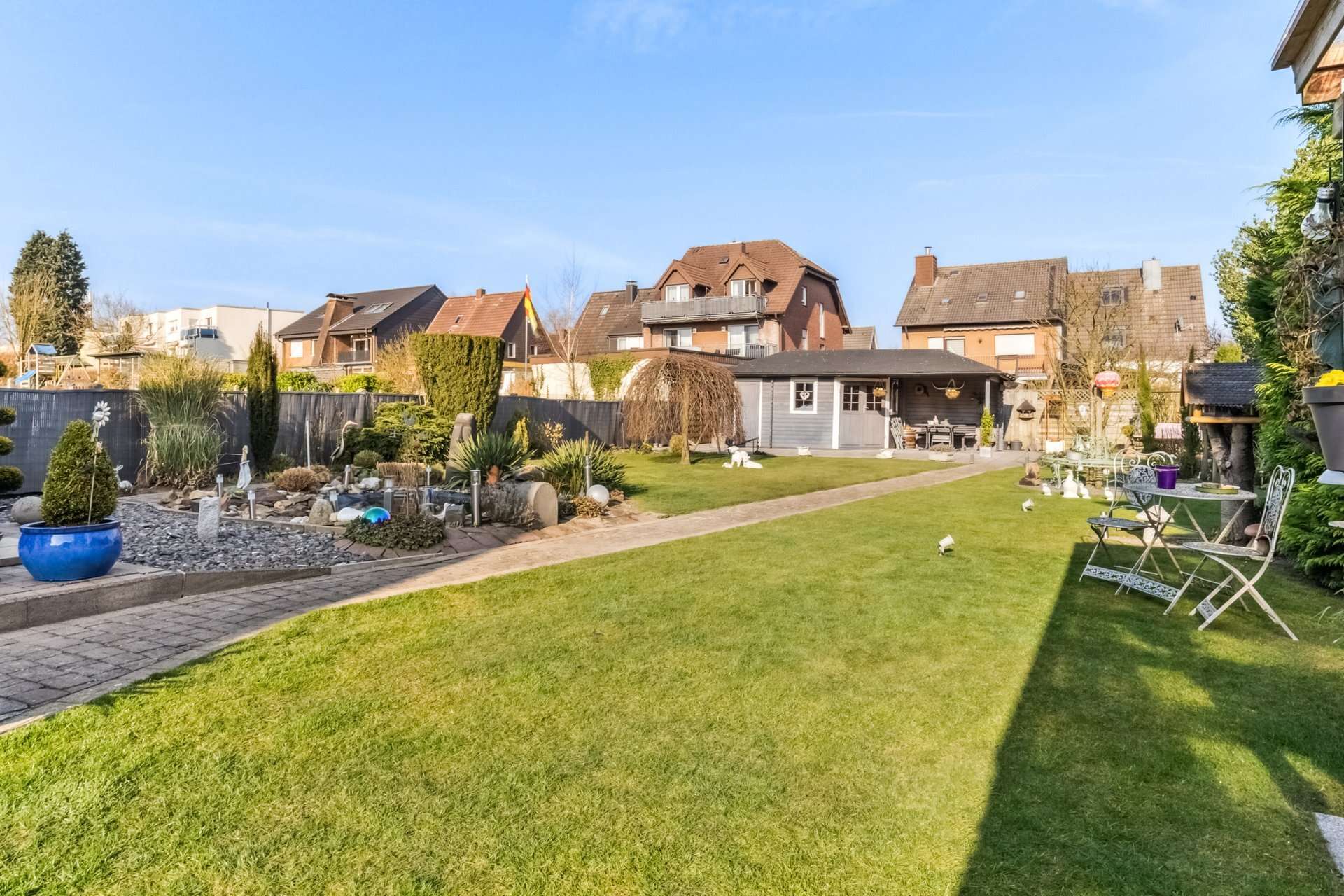 Zweifamilienhaus mit tollem Garten, Dachterrasse, Kamin & Treppenlift – ideal für Mehrgenerationen in Haltern am See – Ansicht 3