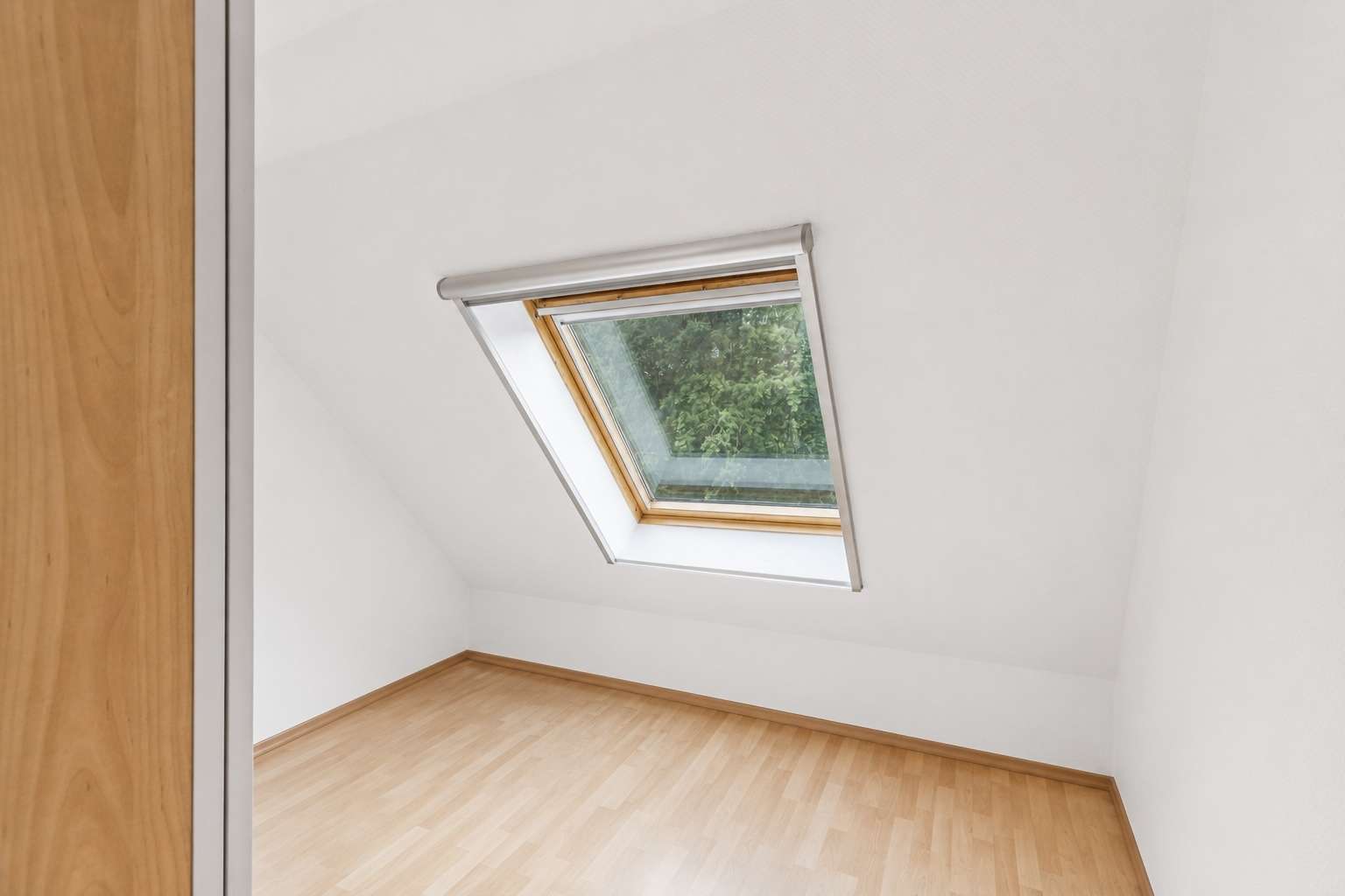 Gepflegte Dachgeschosswohnung mit Garage in Lünen – Ansicht 3