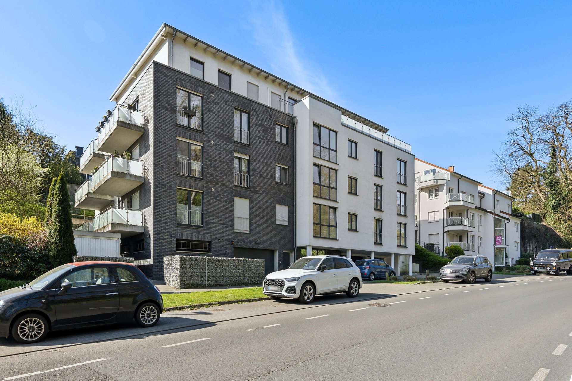 Stilvolle Wohnung im architektonisch anspruchsvollen Mehrfamilienhaus mit Aufzug und Balkon in Recklinghausen – Ansicht 21