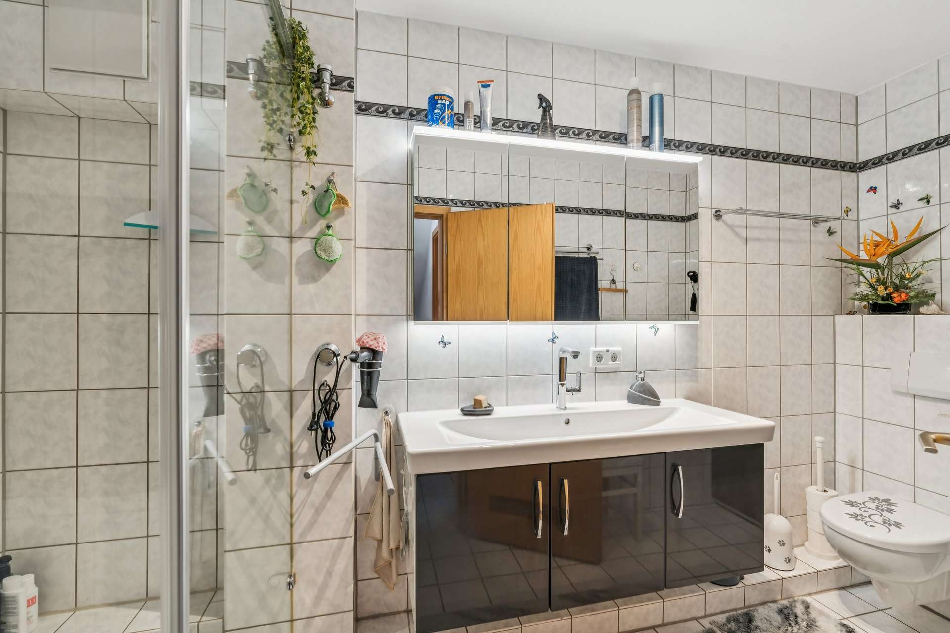 Wohnkomfort mit Hauscharakter – elegante Maisonette mit Gartenanteil und Garage in Bottrop – Ansicht 5