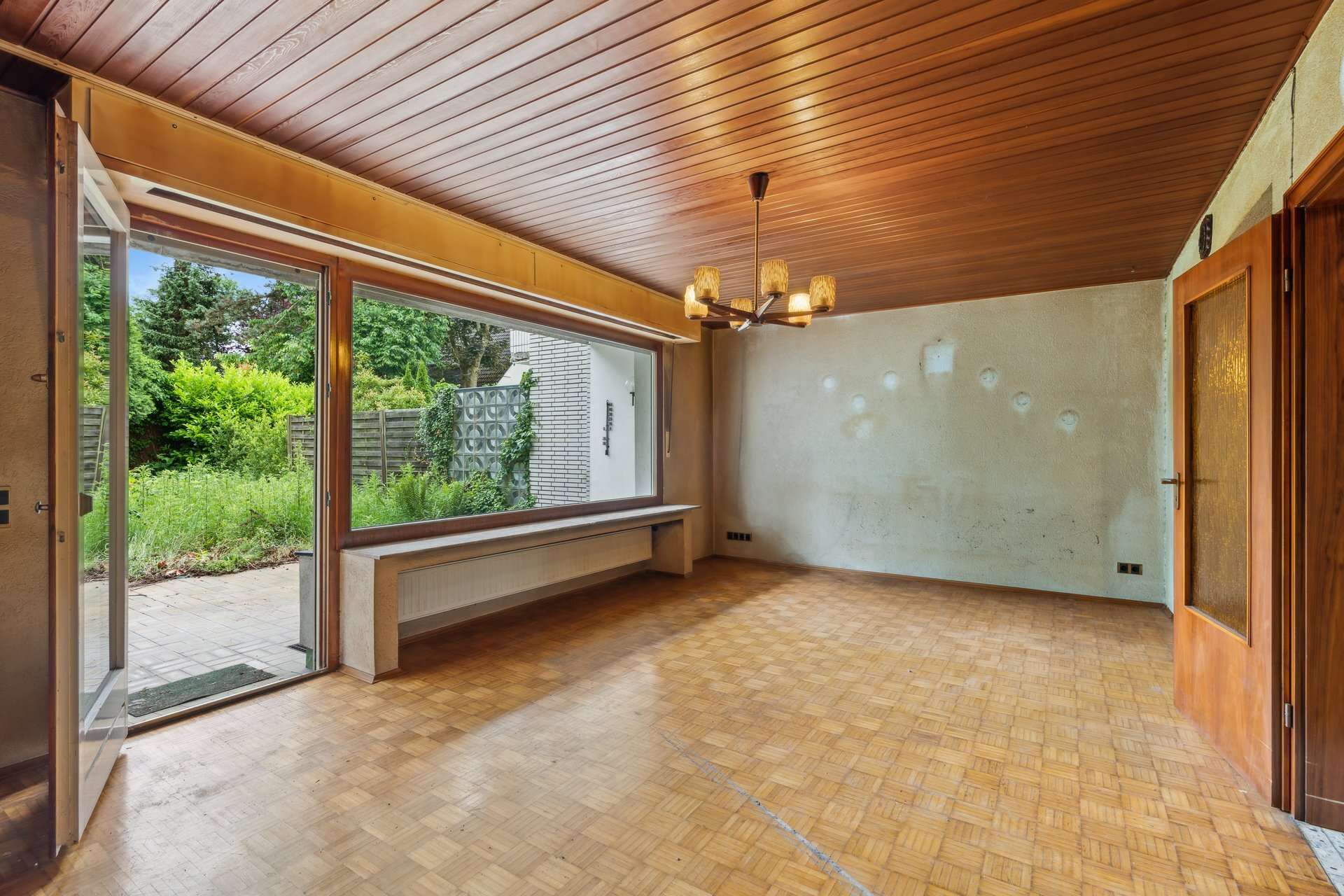 Reihenmittelhaus mit Ausbaupotenzial und Garage in ruhiger Wohnlage in Gladbeck – Ansicht 4