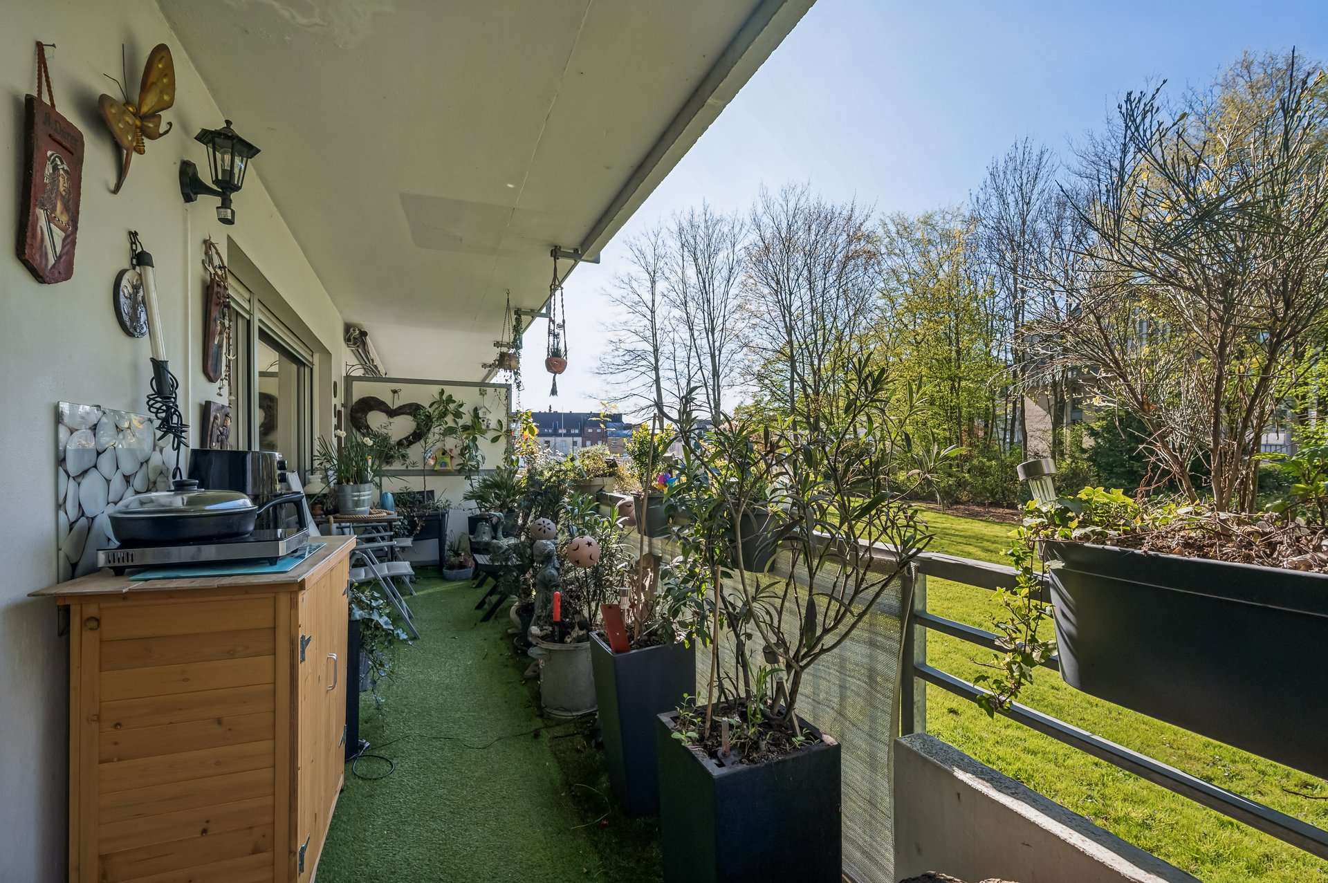 Modernisiert. Ruhig gelegen. Sofort wohlfühlen – Stilvolle 2-Zimmer-Wohnung mit hübscher Loggia in Mönchengladbach – Ansicht 9