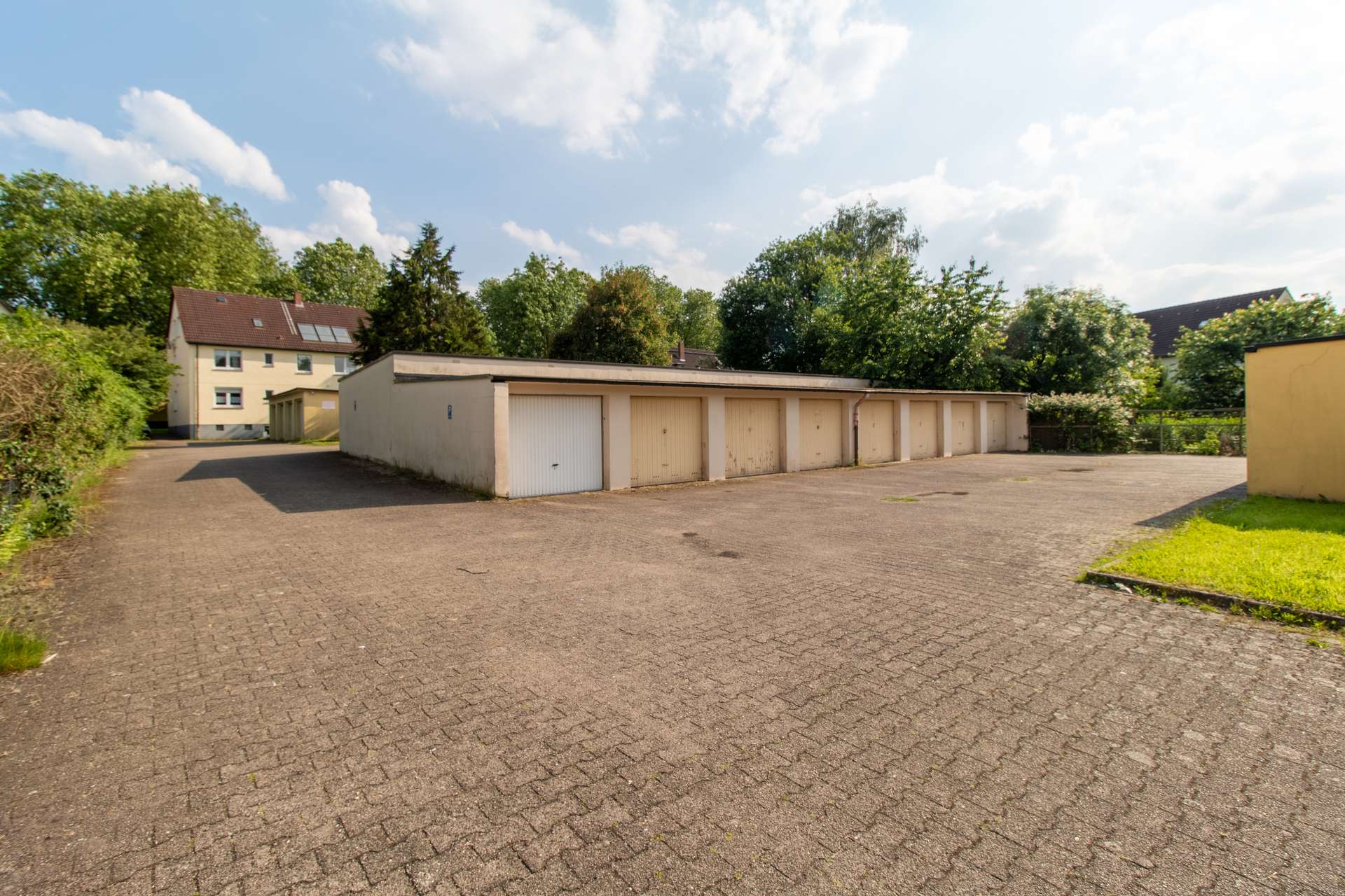 Lukratives Investment: 4 Mehrfamilienhäuser | 20 Wohneinheiten + 34 Garagen in Bochum – Ansicht 31