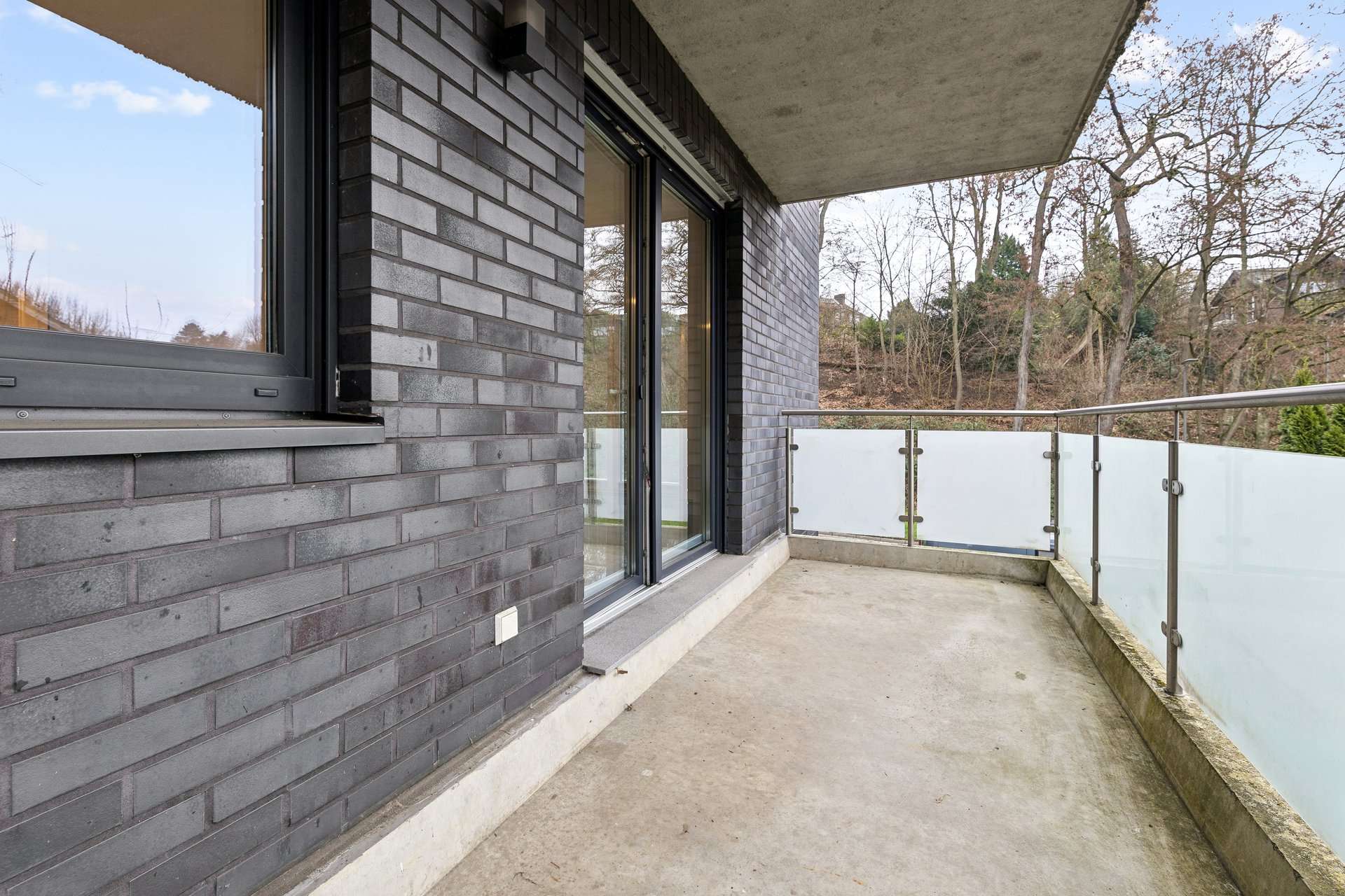 Stilvolle Wohnung im architektonisch anspruchsvollen Mehrfamilienhaus mit Aufzug und Balkon in Recklinghausen – Ansicht 7