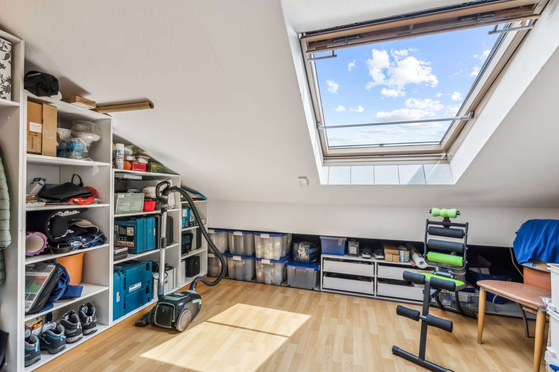 Wohlfühl-Oase mit Gartenidylle: Reihenhaus mit Solaranlage, Garage & viel Platz unterm Dach in Recklinghausen – Ansicht 33