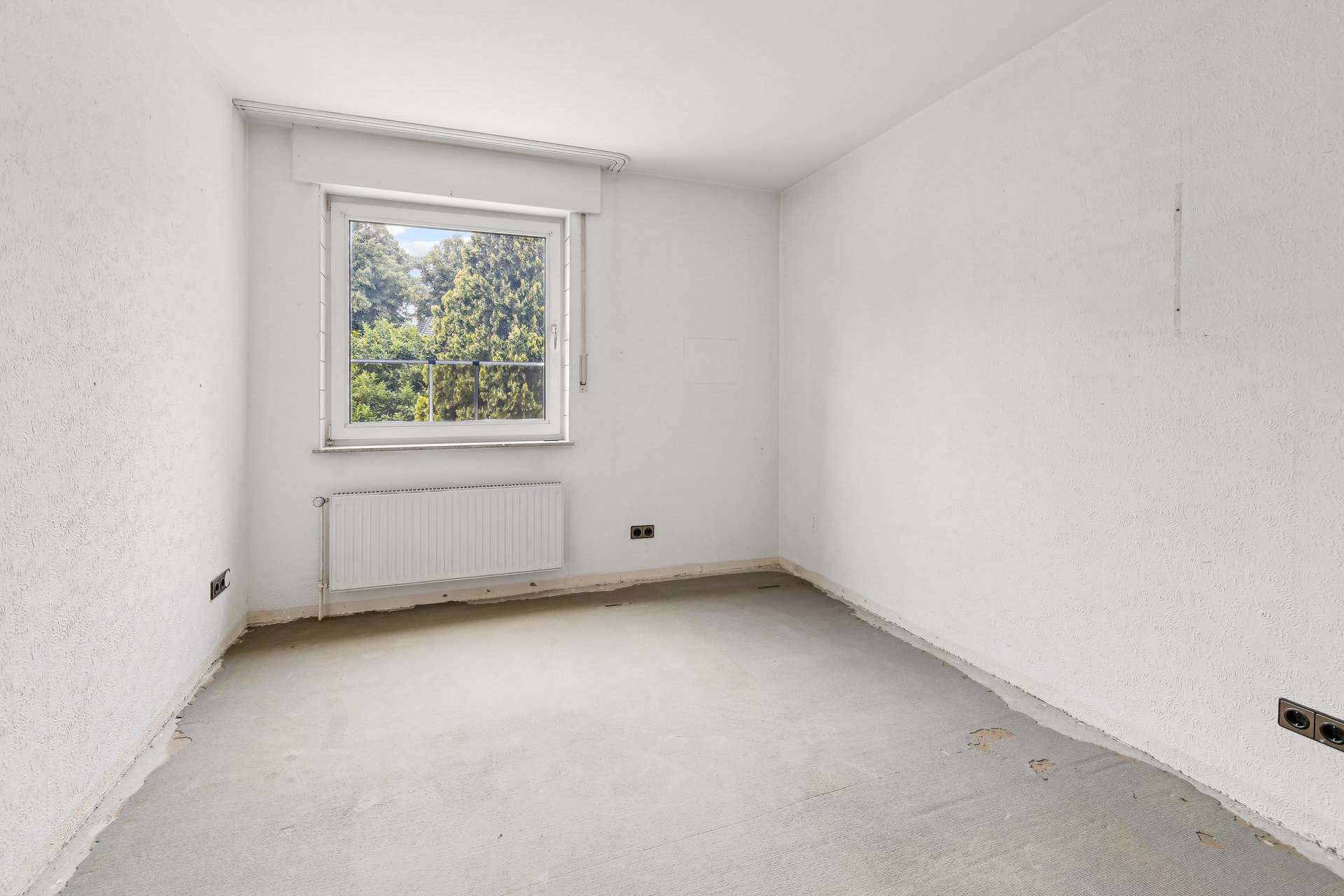 Überraschend viel Platz: Familienhaus mit ausgebautem Dachgeschoss, Hobbyraum und zwei Garagen in Marl – Ansicht 11