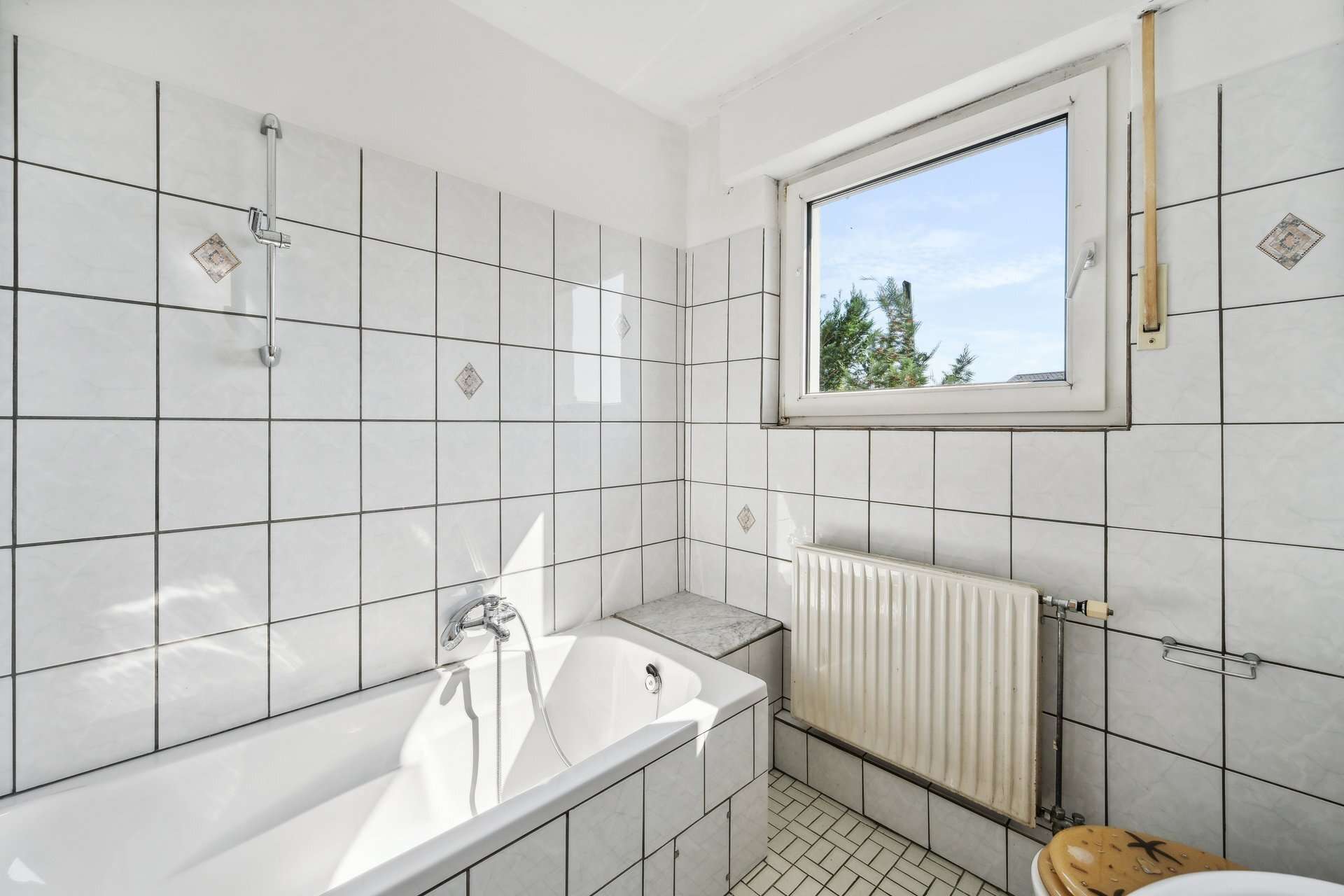 Geschmackvolle Doppelhaushälfte mit ca. 170 m² Gesamtfläche und idyllischem Garten in Top-Lage in Witten – Ansicht 15