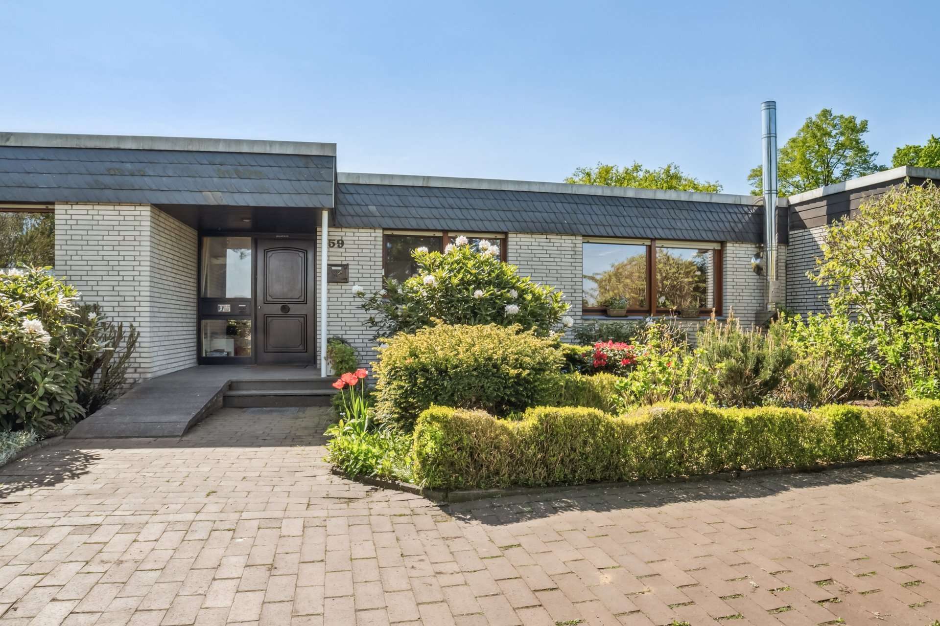 Großzügiger Bungalow am Feldrand mit über 200 m² Wohnfläche, Kamin, Garten und wertiger Ausstattung in Dorsten – Ansicht 38