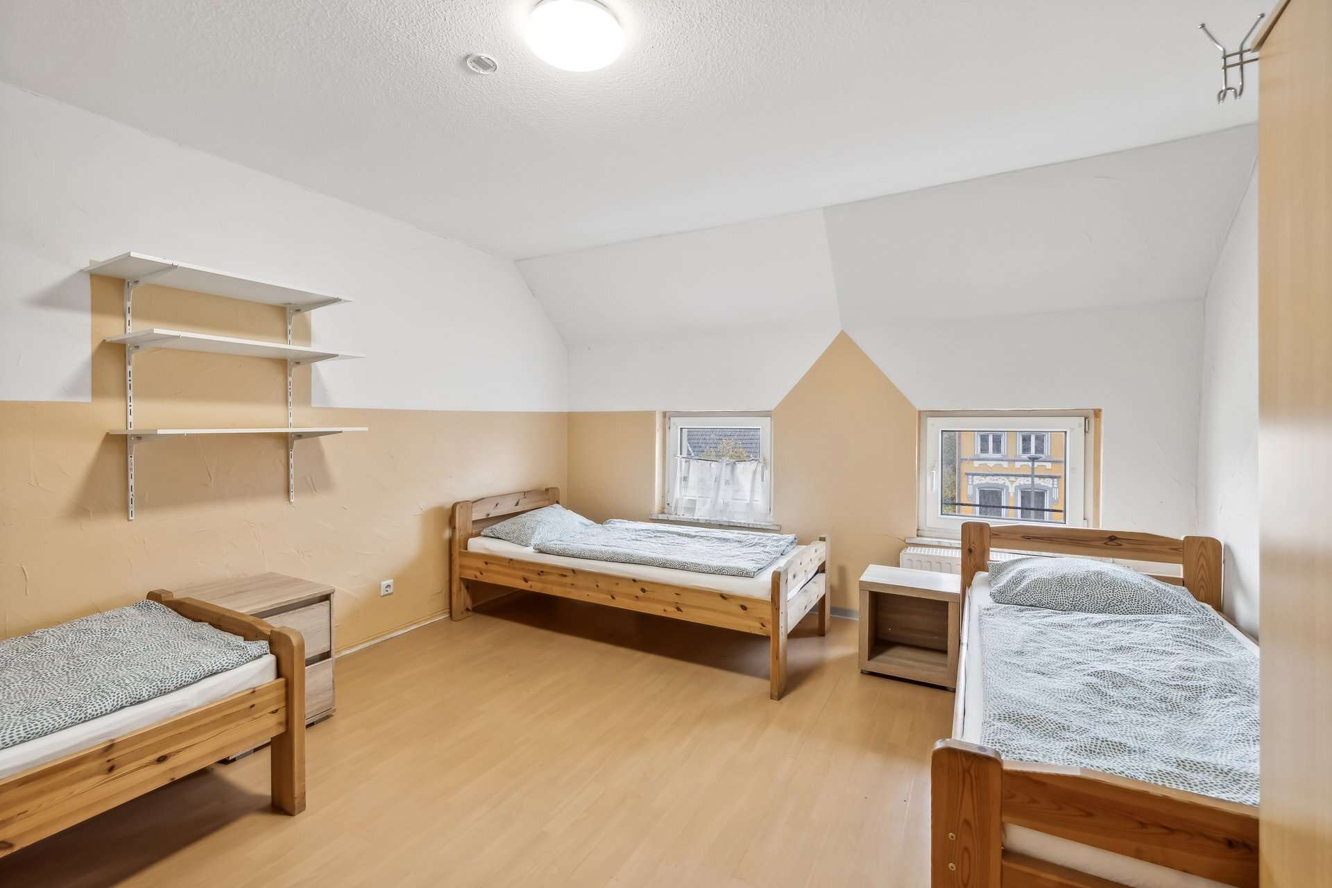 Freigezogenes Mehrfamilienhaus-Ensemble mit Entwicklungspotenzial und flexiblen Möglichkeiten in Bochum – Ansicht 38