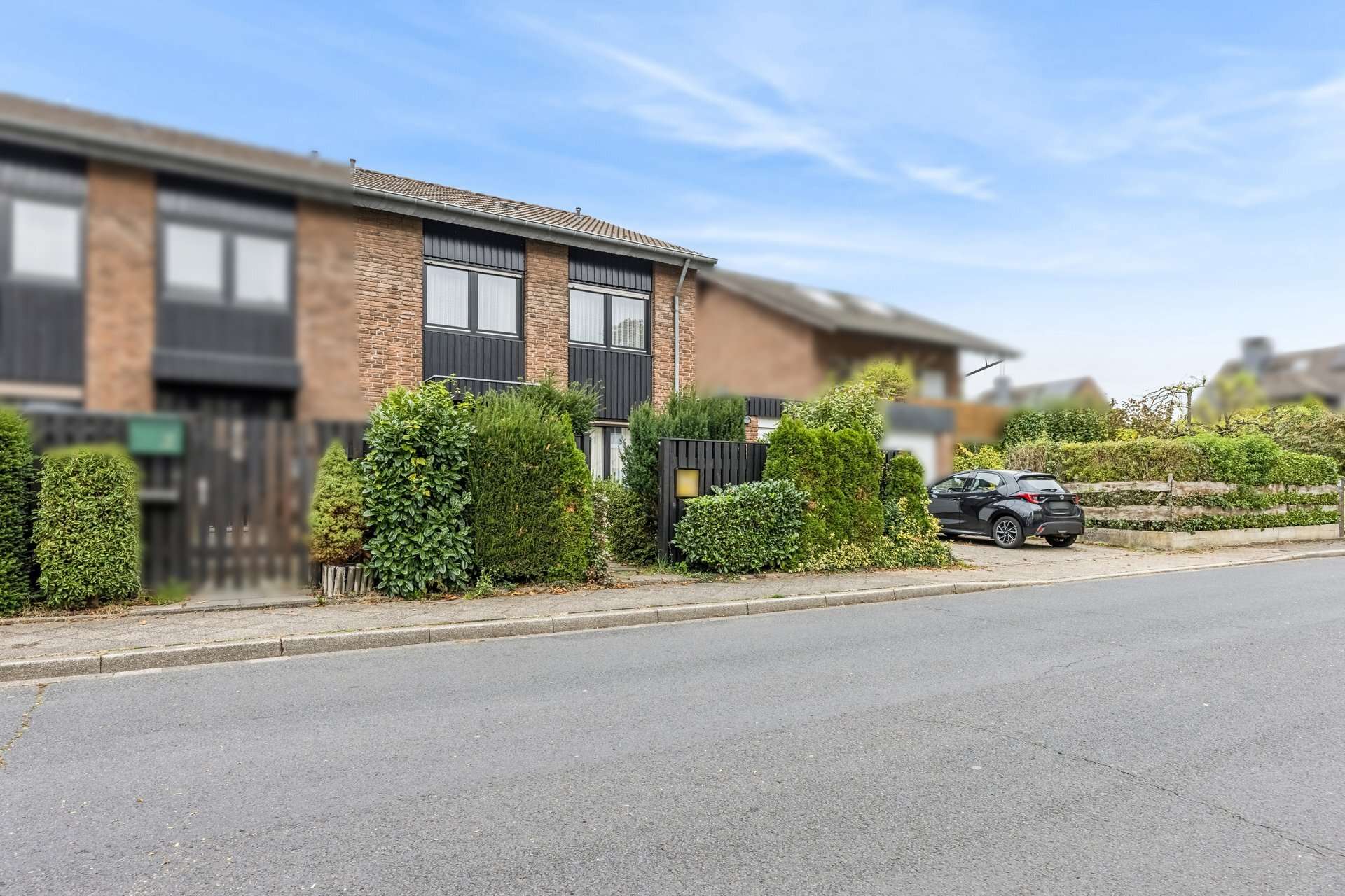 Familienfreundliche Doppelhaushälfte mit Garten, Kamin und viel Potenzial in Erkrath – Ansicht 22