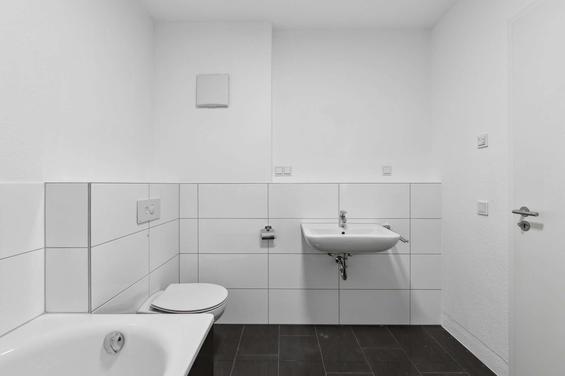 Repräsentative Eigentumswohnung mit Balkon, Terrasse und Tiefgarage direkt am Rosengarten in Recklinghausen – Ansicht 10