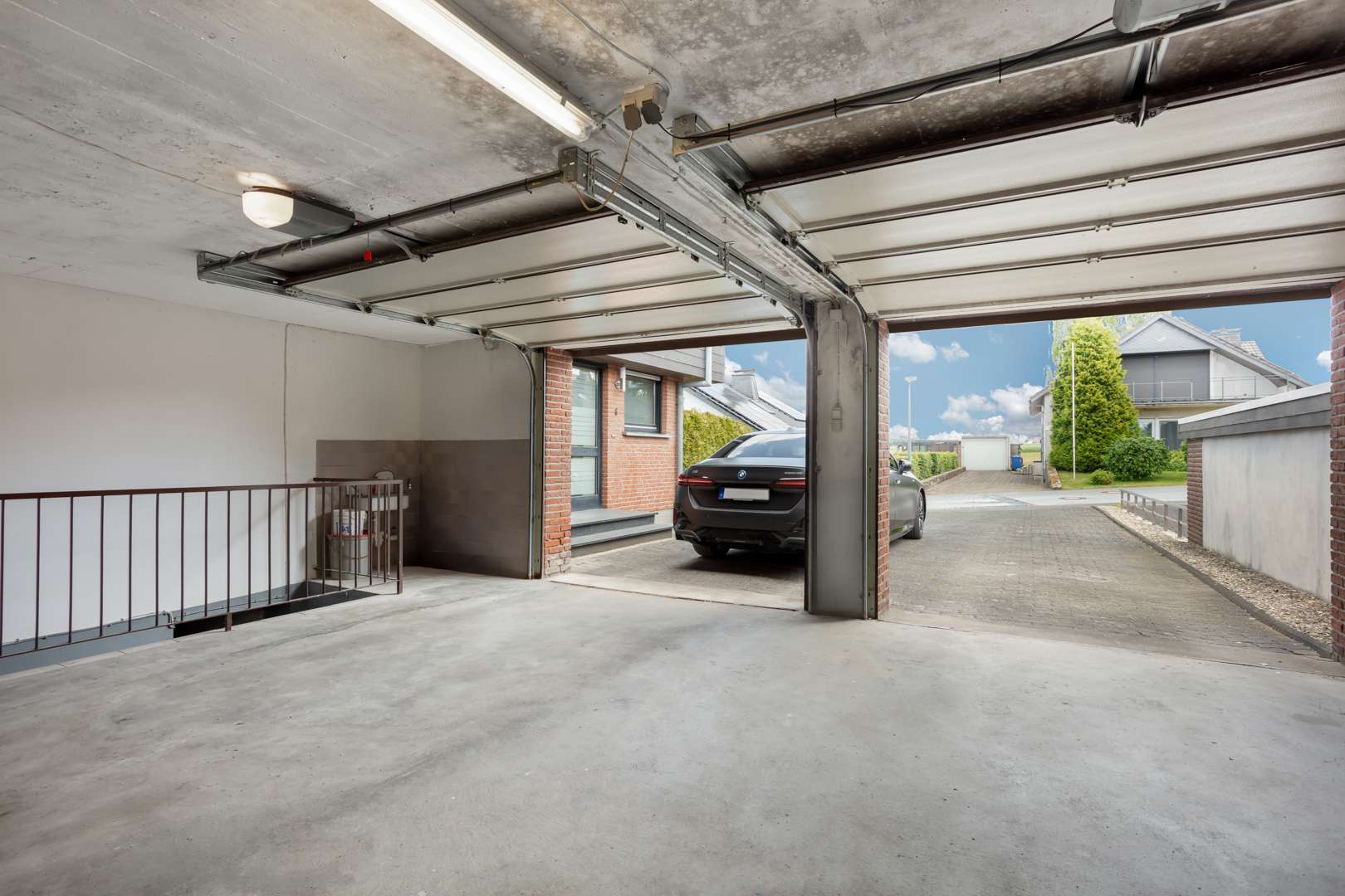 Hochwertiges Einfamilienhaus mit Pool, Sauna, weitläufigem Garten, Terrassenflächen und Doppelgarage in Rüthen – Ansicht 22